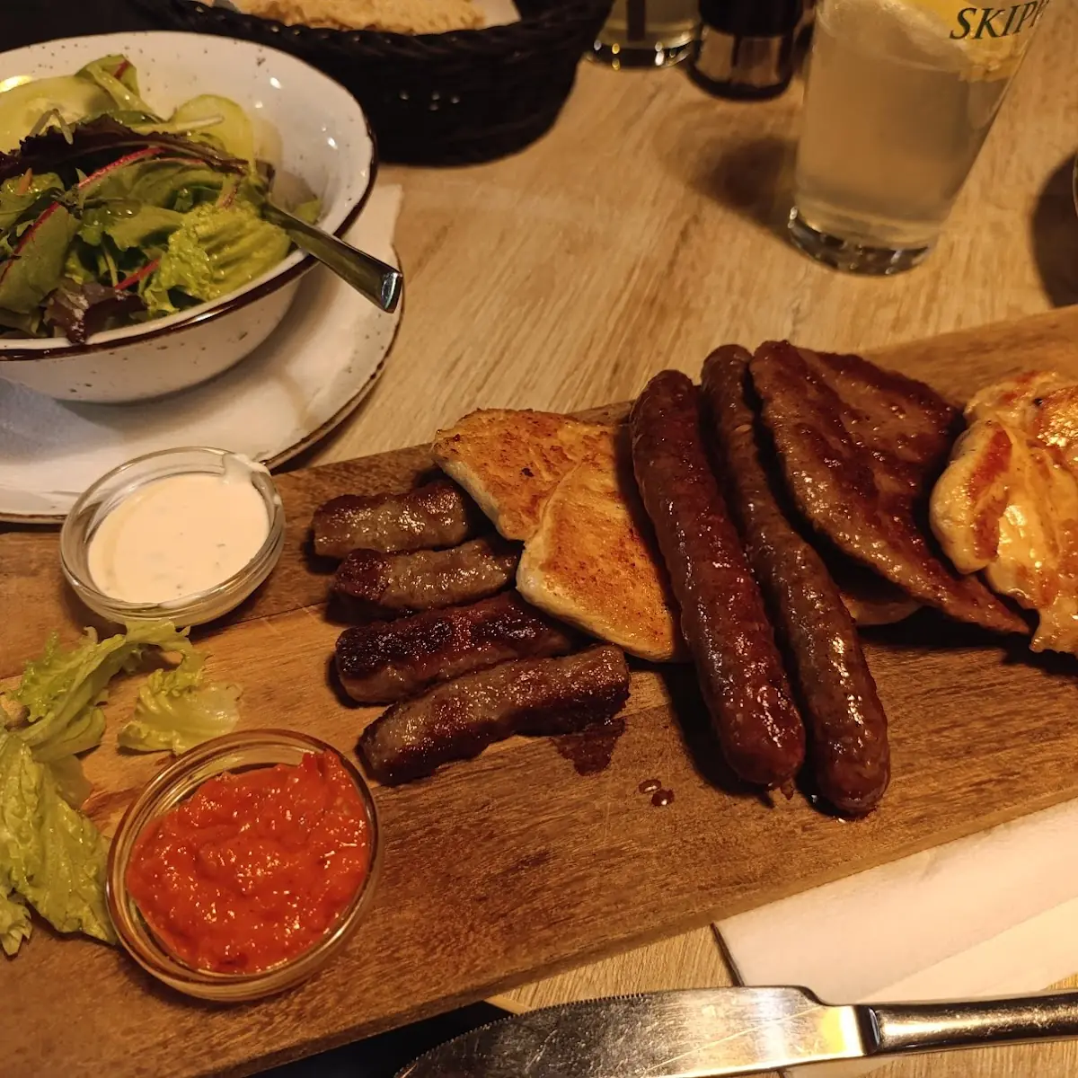 Cevapcici Mit Beilage Nach Wahl