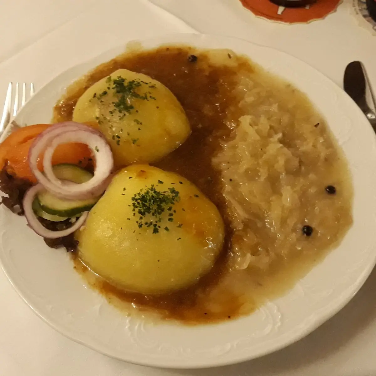 Waldviertler Fleischknödel Mit Sauerkraut