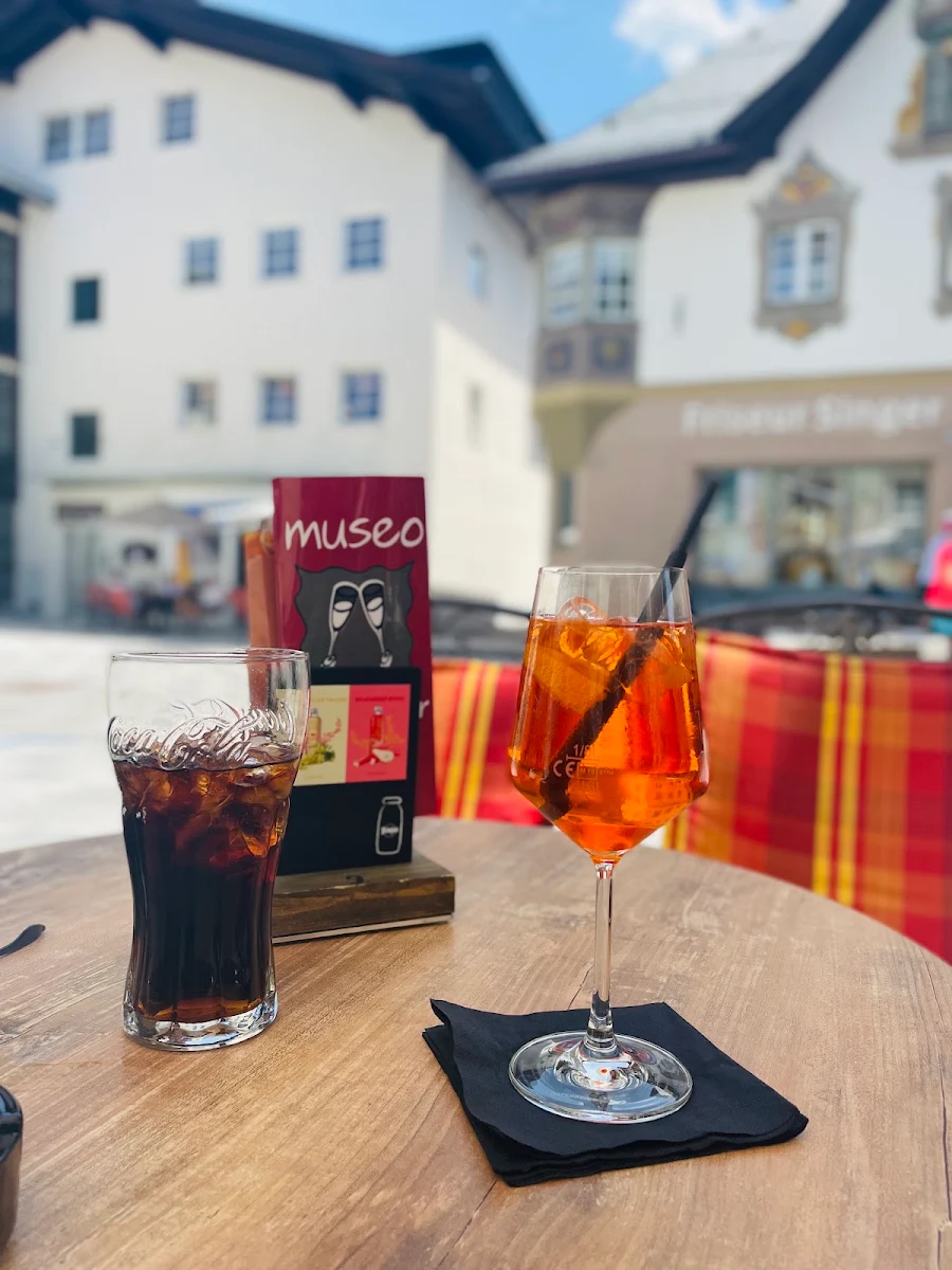 Aperol Spritz Und Cola