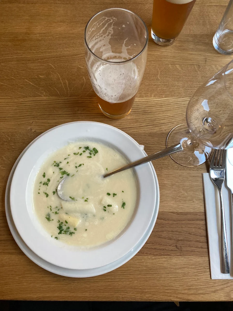 Spargelcremesuppe