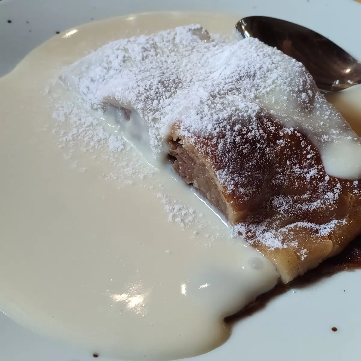 Apfelstrudel