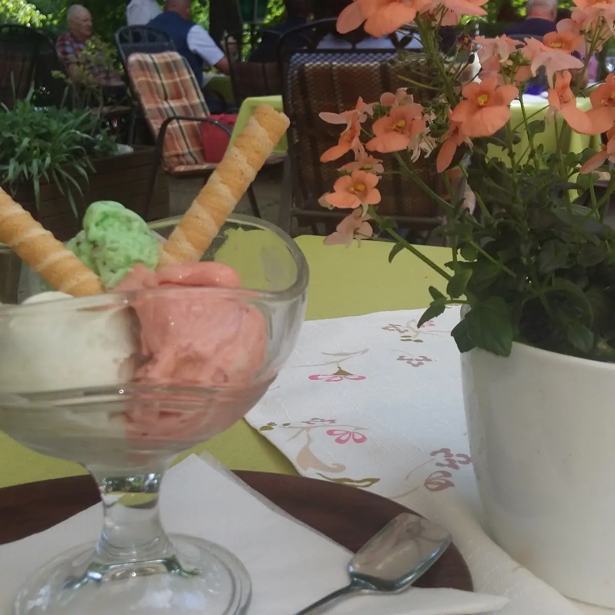 Gemischtes Eis