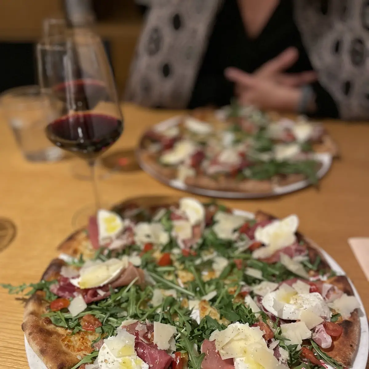 Pizza Mit Ruccola
