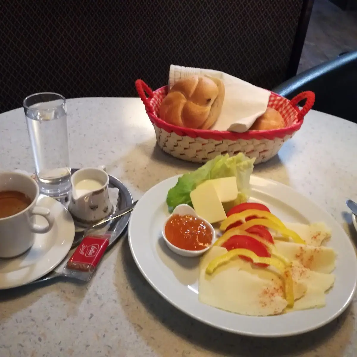 Kleines Frühstück