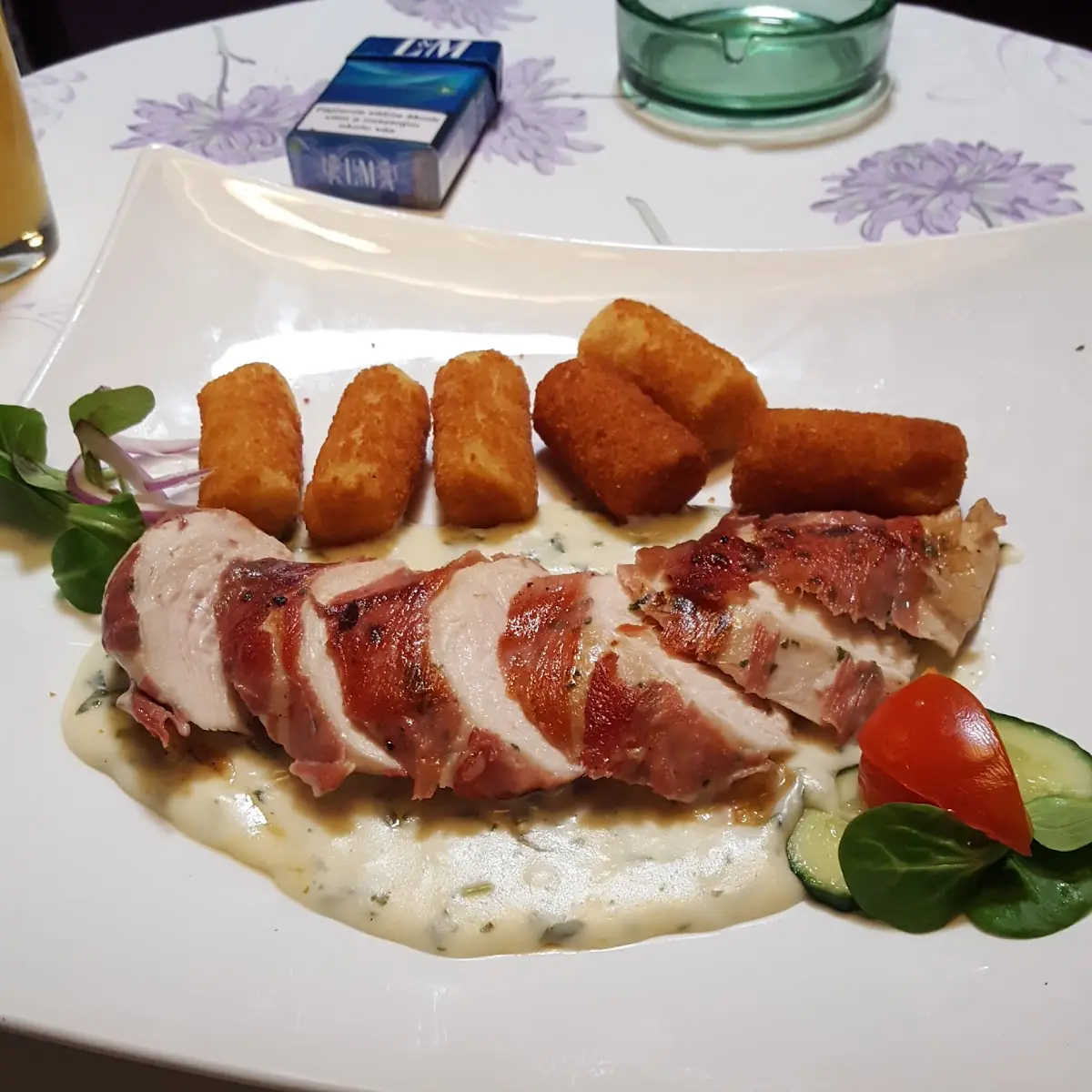 Schweins Medaillons