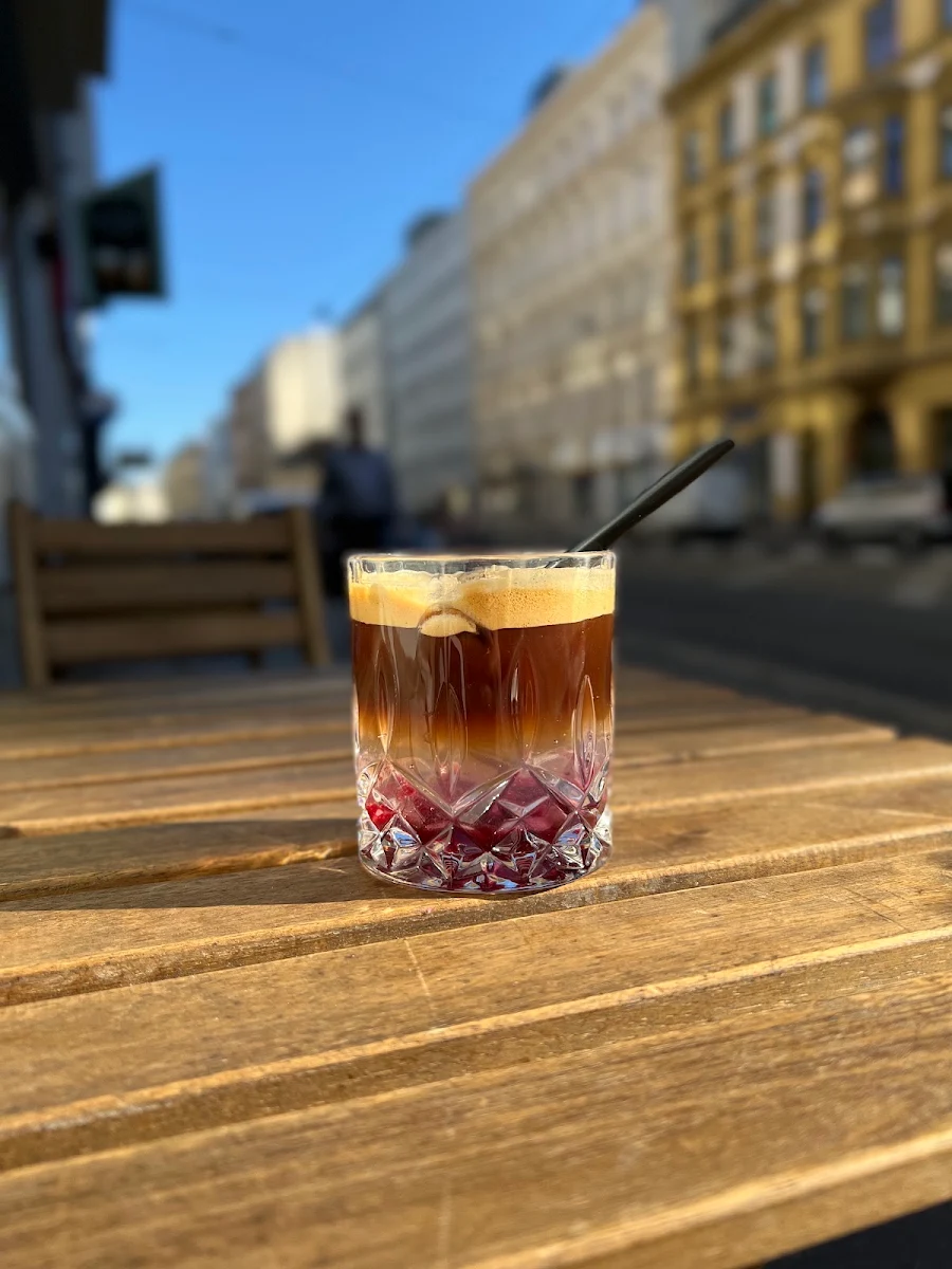 Espresso Tonic