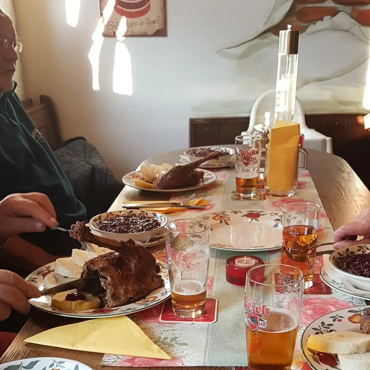 Die Besten Ganskn Der Welt Mit Den Besten Knödeln Der Welt