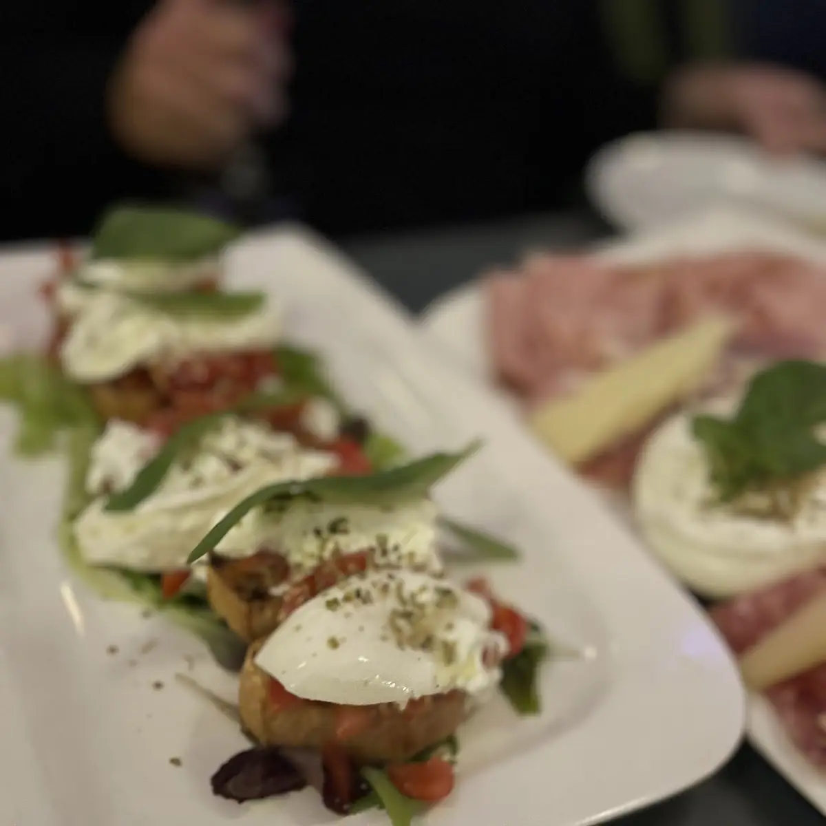 Burrata Caprese