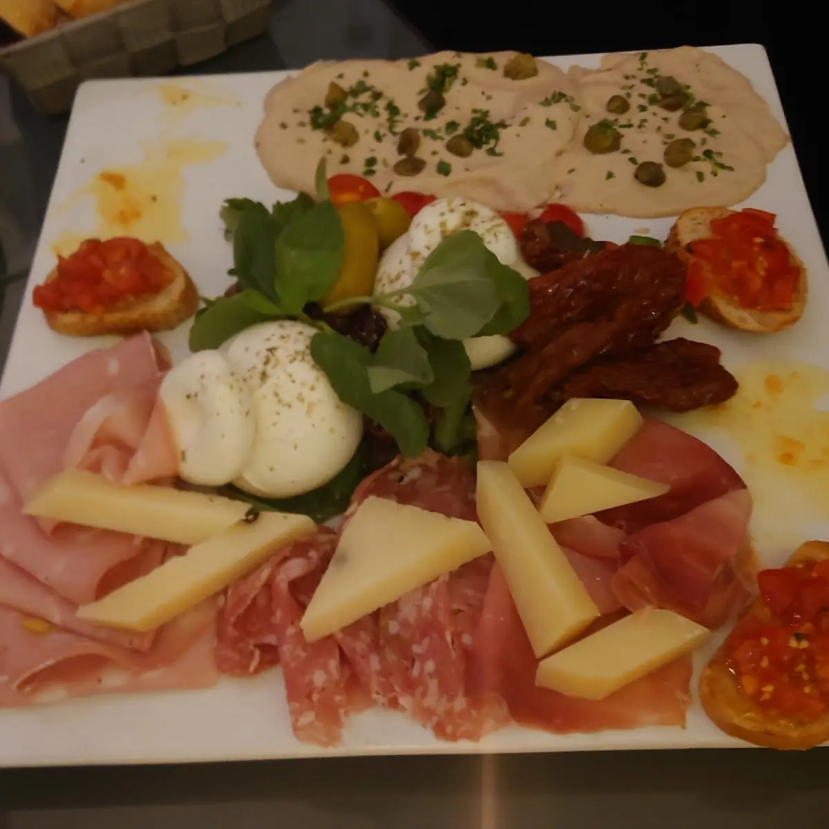 Vitello Tonnato Und Andere Vorspeisen