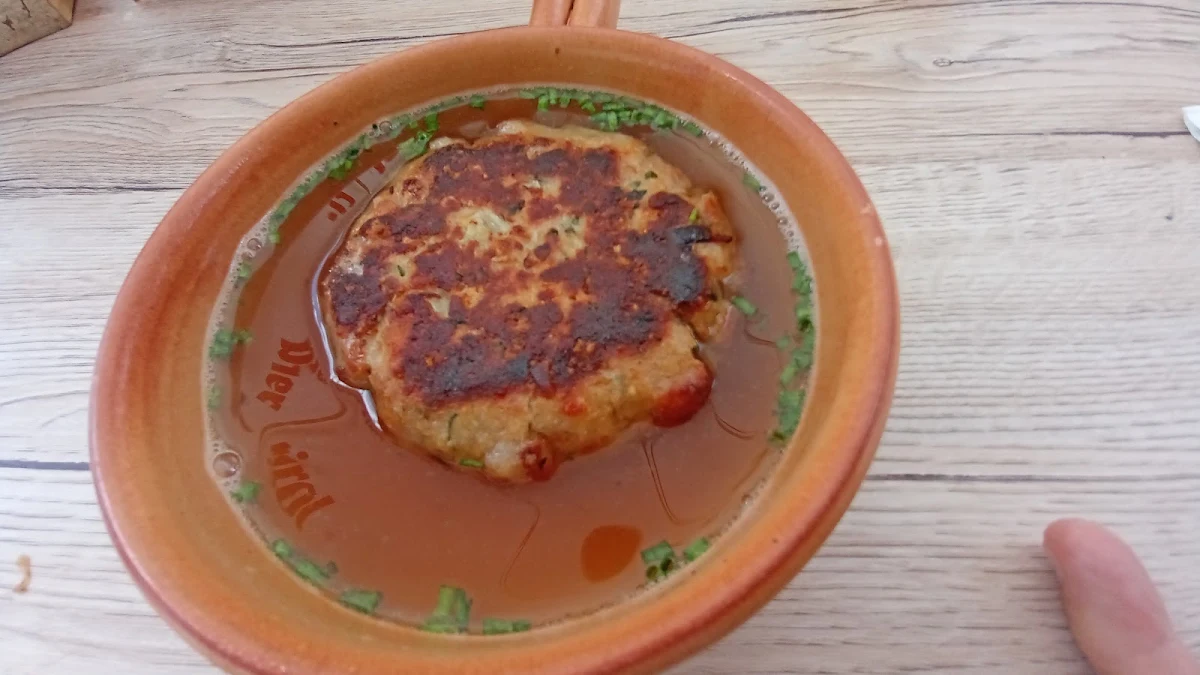 Kaspressknödelsuppe