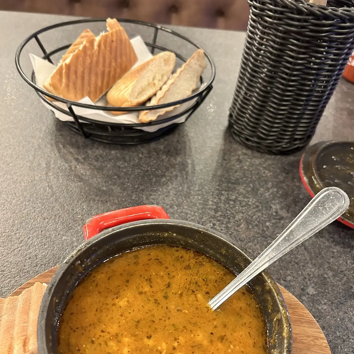 Ezo Gelin Çorbası