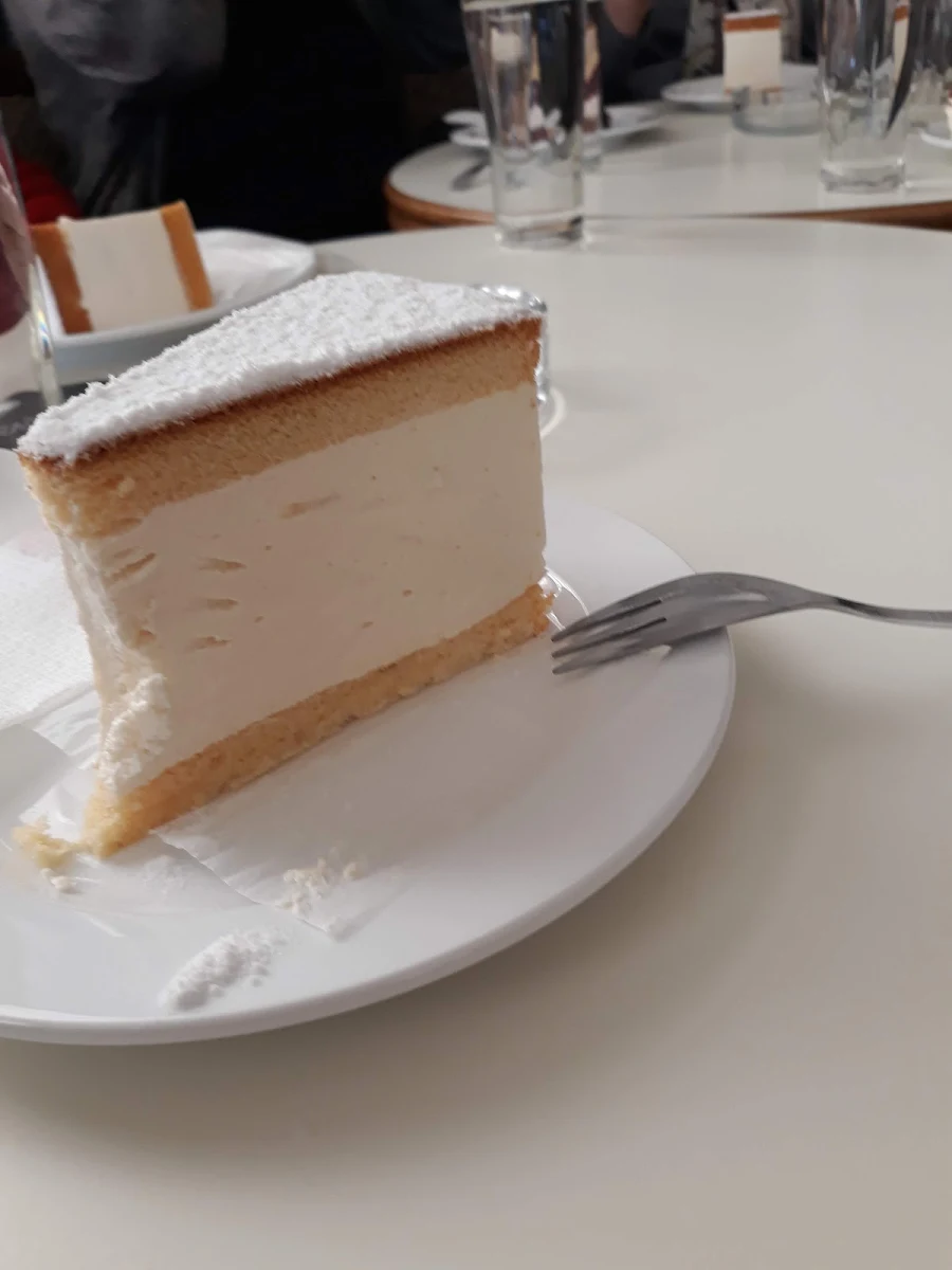 Jogurt Torte