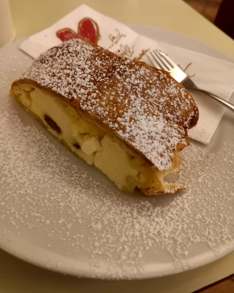 Topfenstrudel