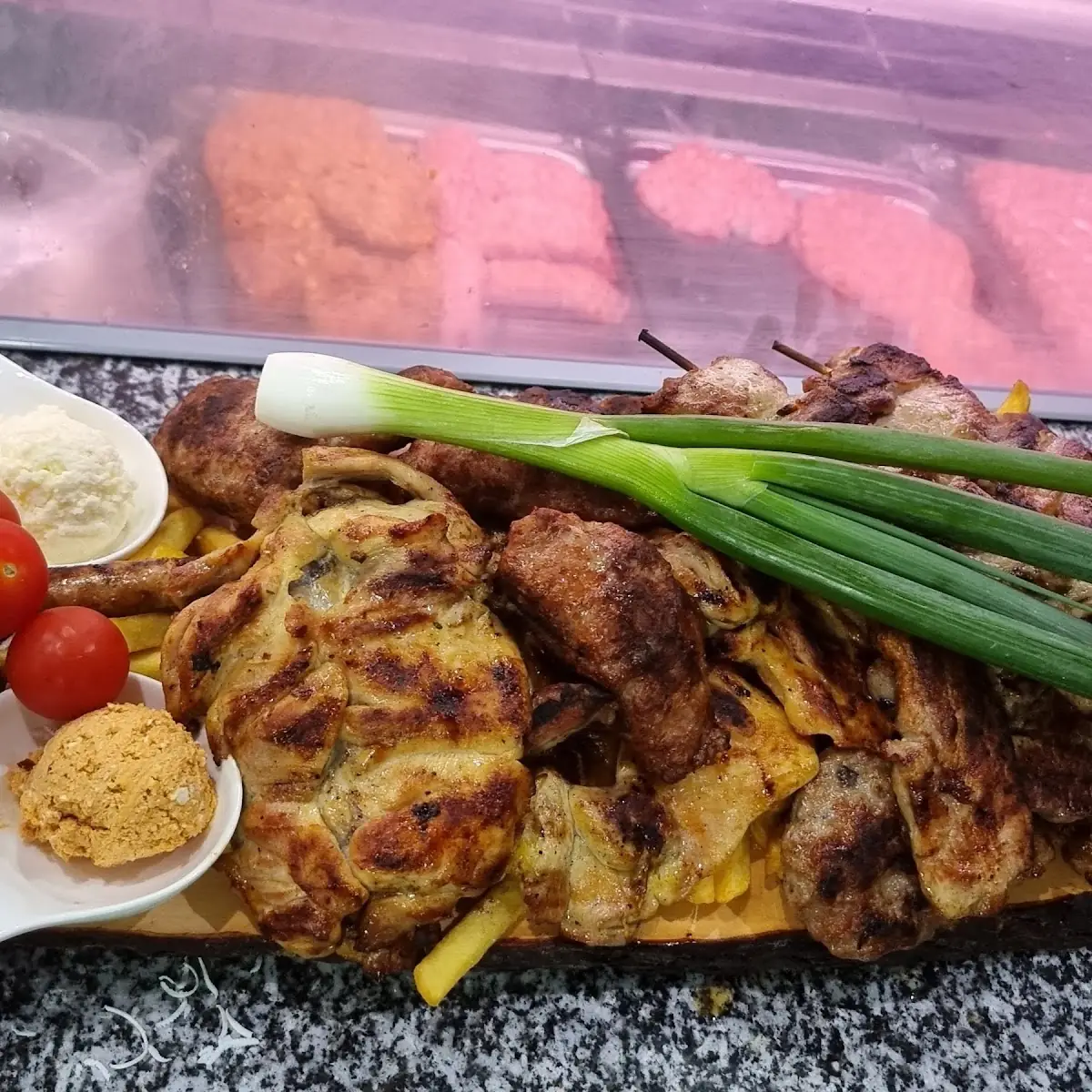 Gerollte Cevapcici