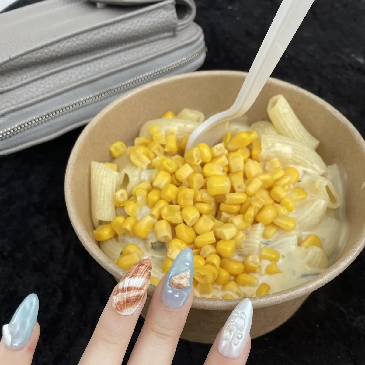 Rigatoni Alfredo Mit Mais