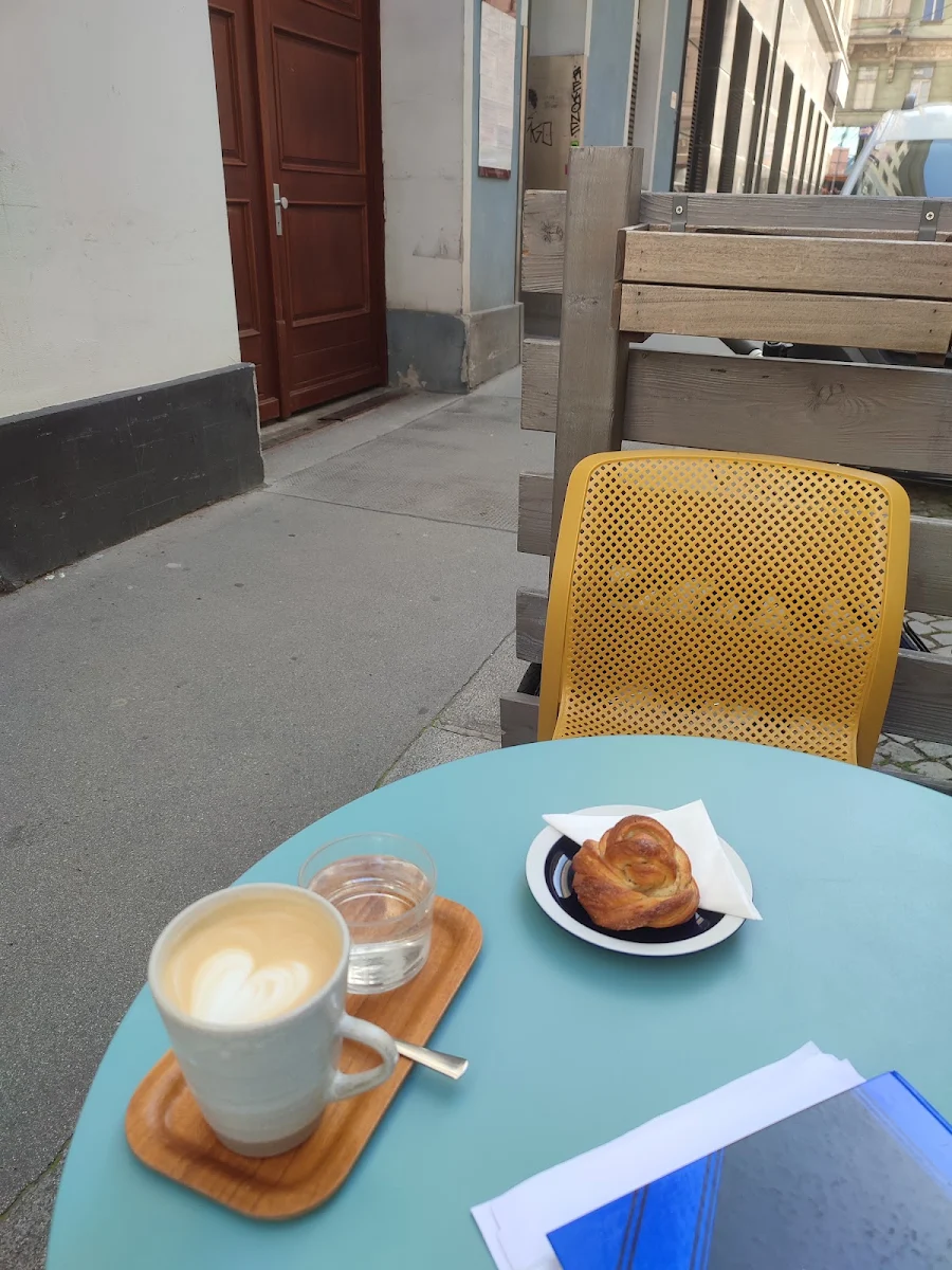 Kanelbullar Mit Kardamom