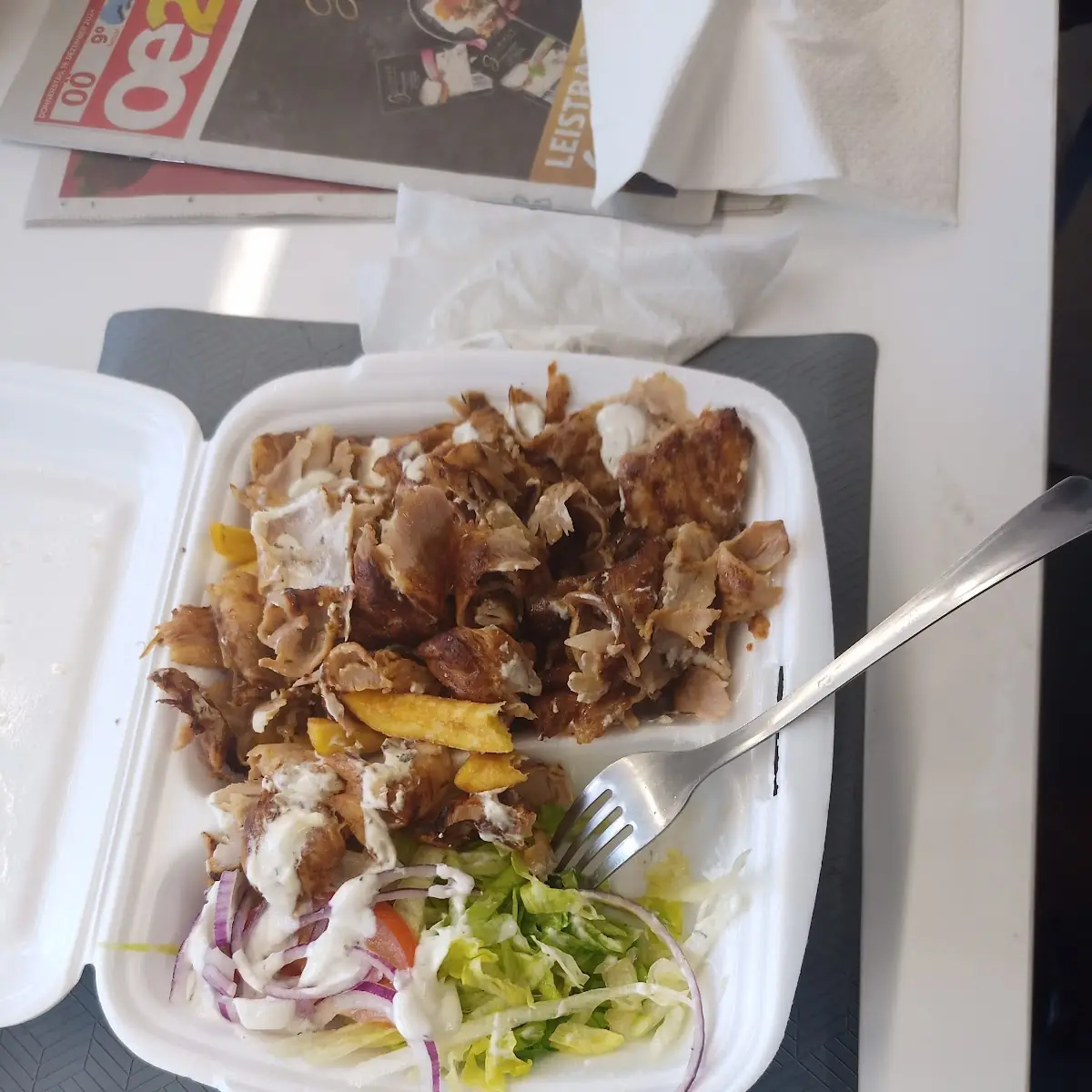 Kebapteller Mit Pommes