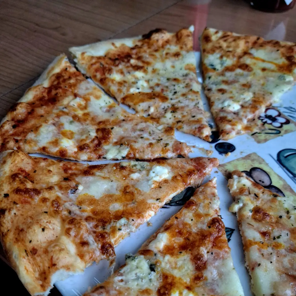 Pizza Quattro Formaggio