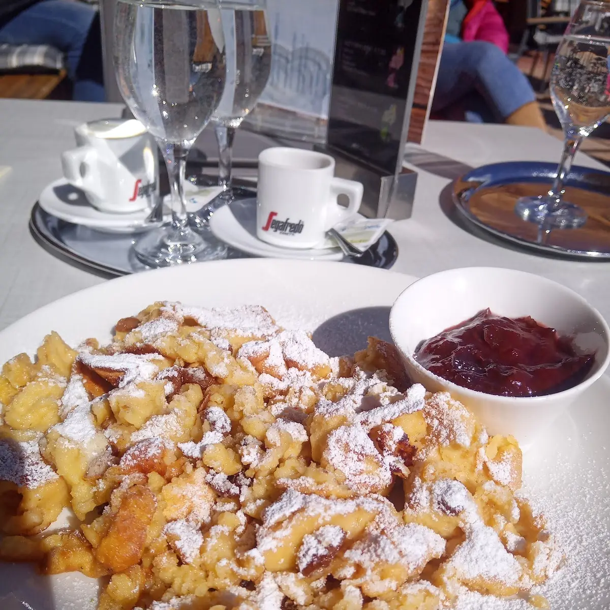 Kaiserschmarrn Mit Zwetschgen Röster