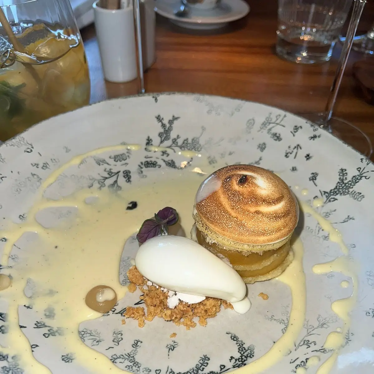 Scheiterhaufen Mit Apfel