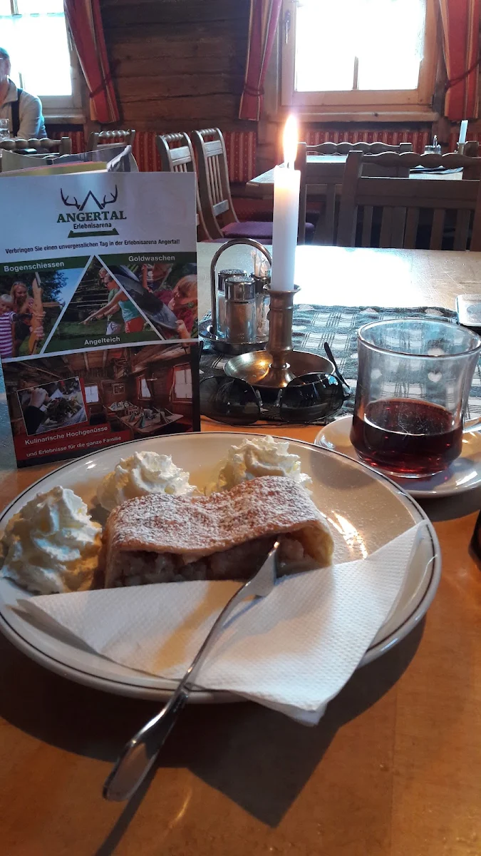 Apfelstrudel