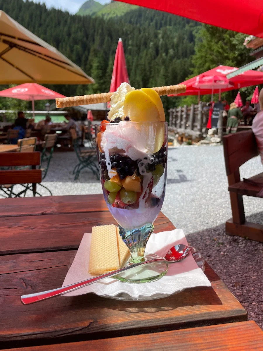Früchtebecher