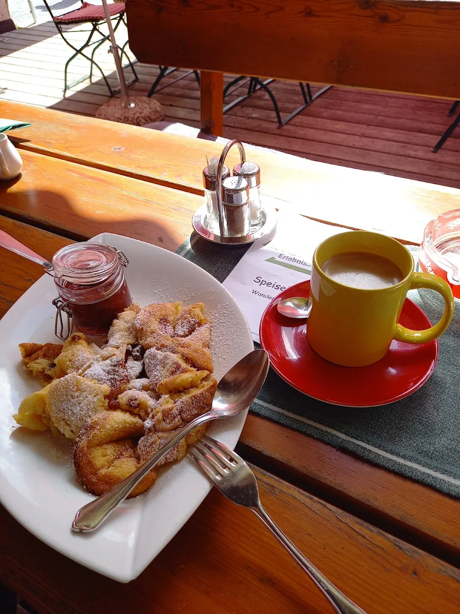 Kaiserschmarrn Mit Zwetschkenröster