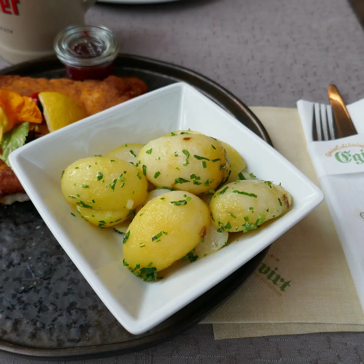 Cordon Bleu Mit Petersilkartoffel