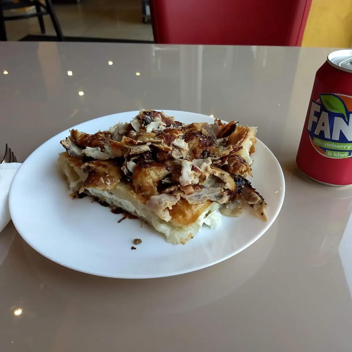 Käse Burek Mit Kebap Und Fanta