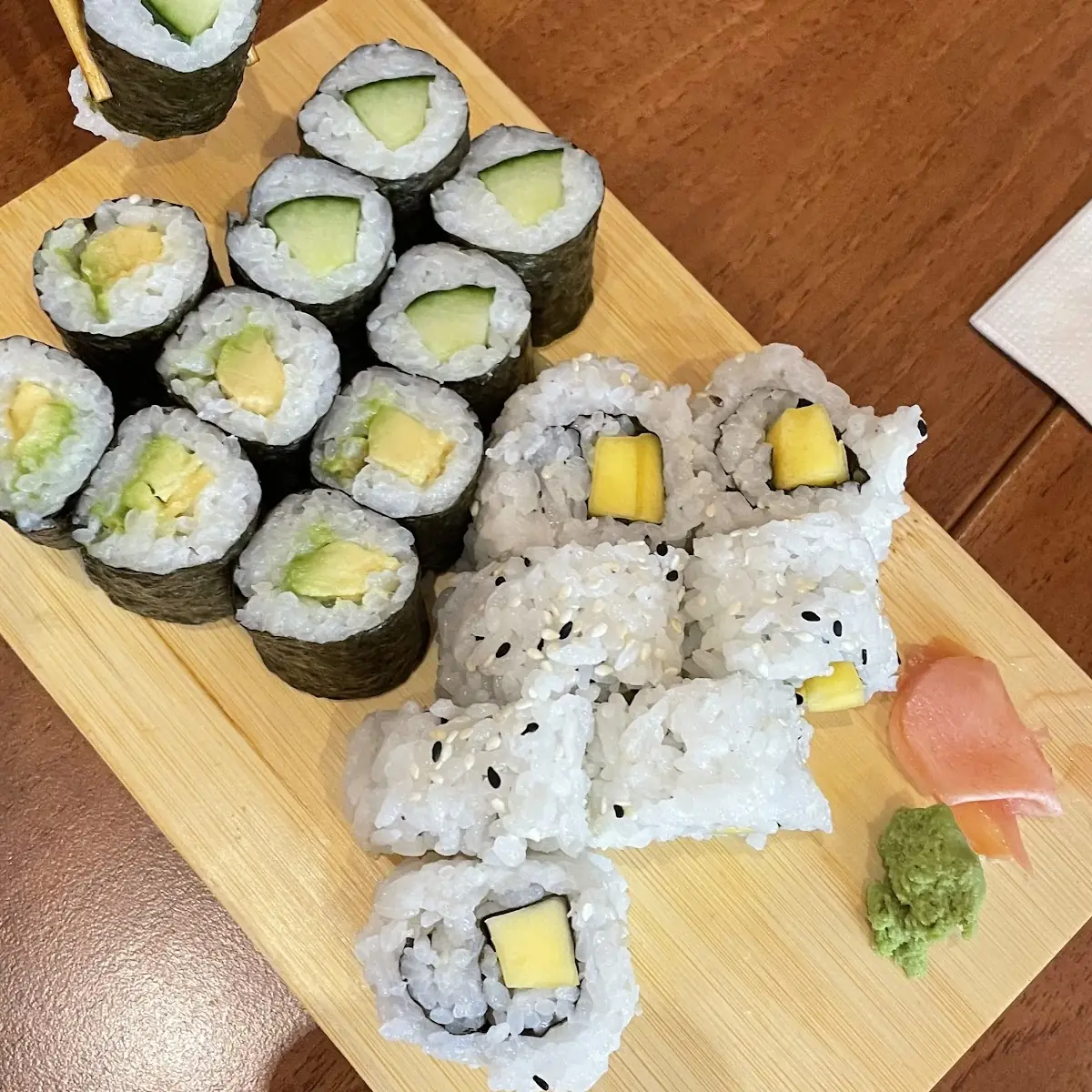 Sushi Maki Teller