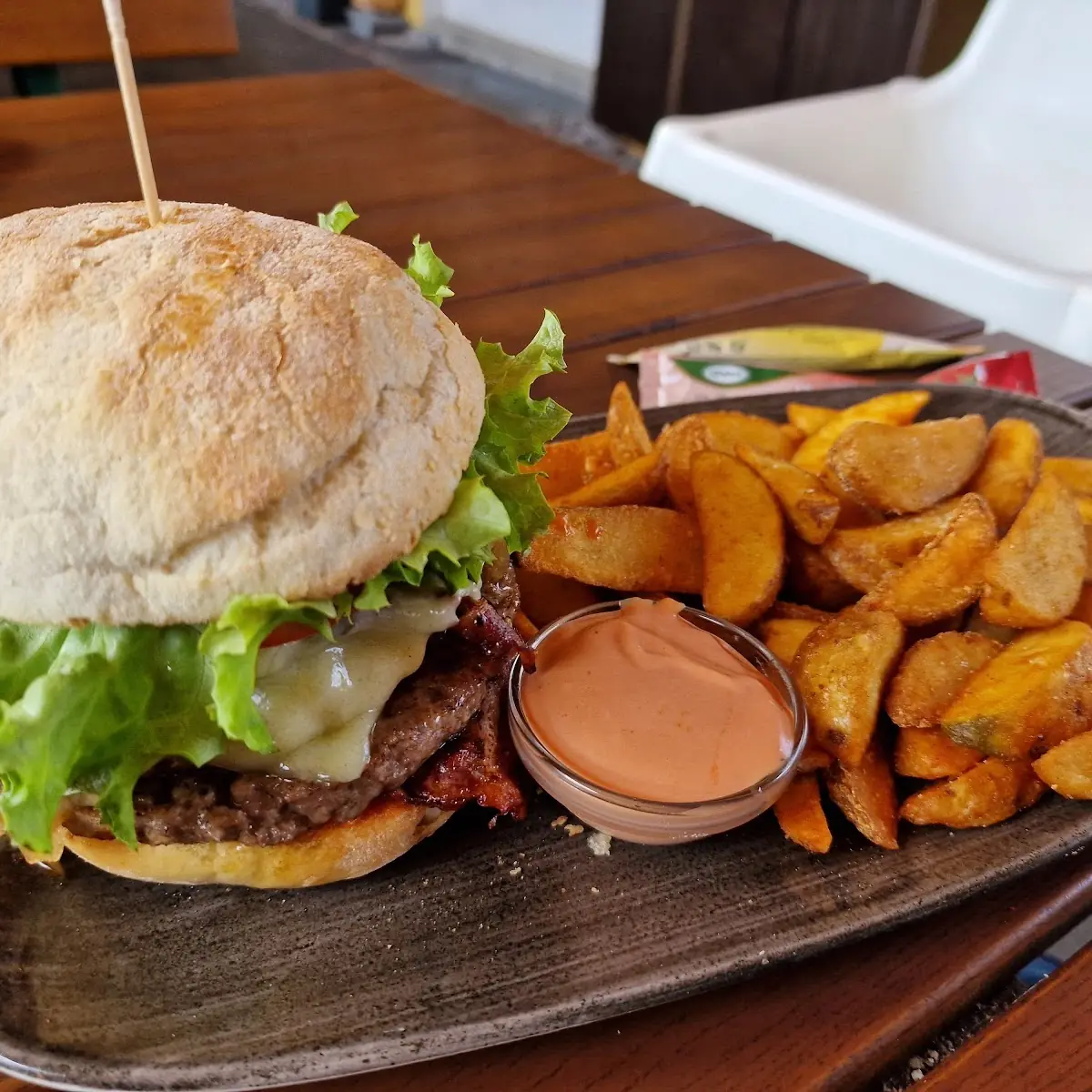 Alpstadt Burger