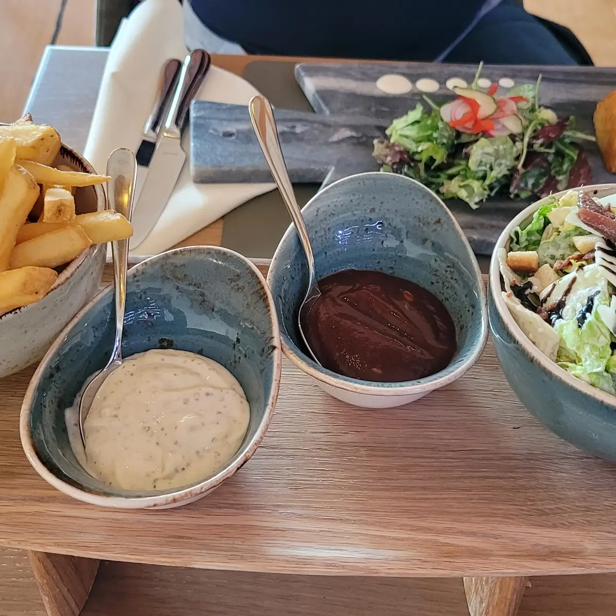 Beilagen Zum Steak Vom Heißen Stein