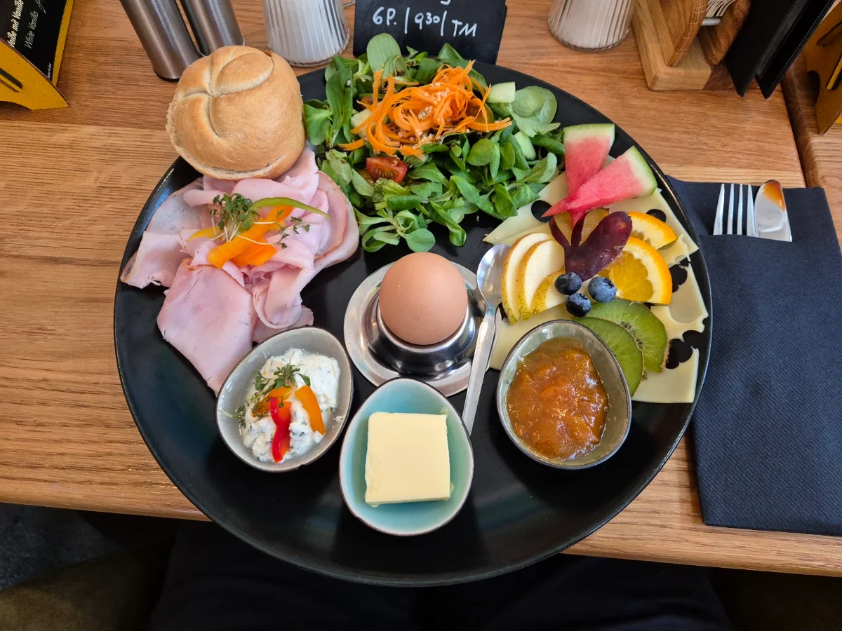 Großes Frühstück
