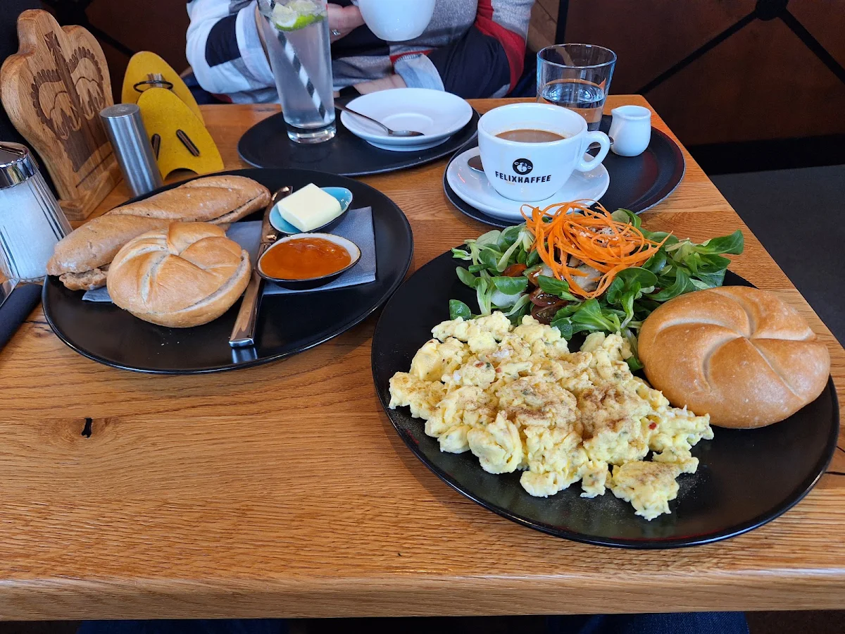 Kleines Frühstück Und Eierspeise