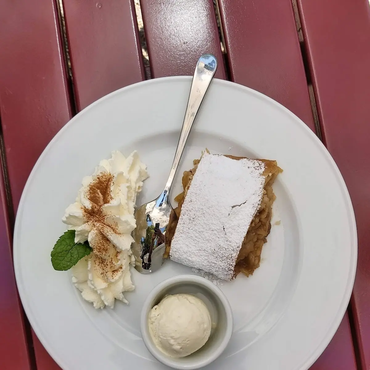 Apfelstrudel Mit Zimt