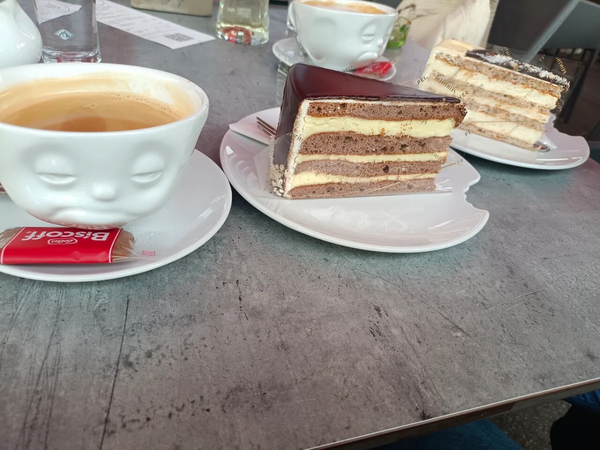 Austria Torte Raffaello Torte