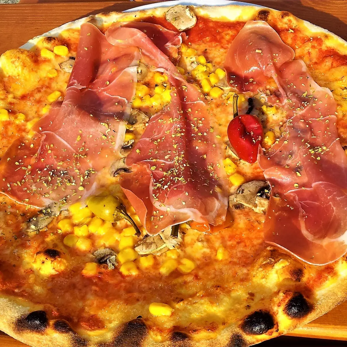 Pizza with Prosciutto