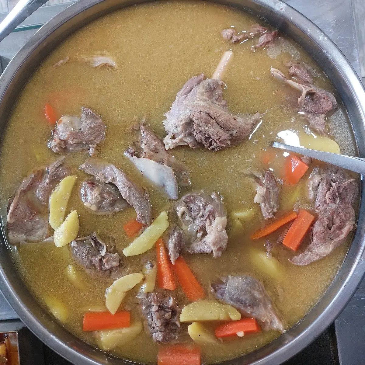 Zungensuppe