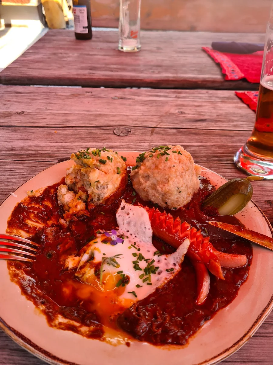 Fiakergulasch