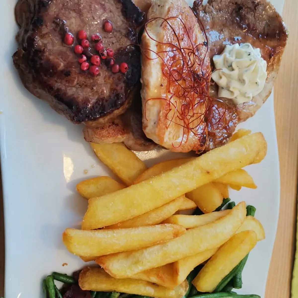 Grillteller, Mostheuriger Mayr zu Hörling