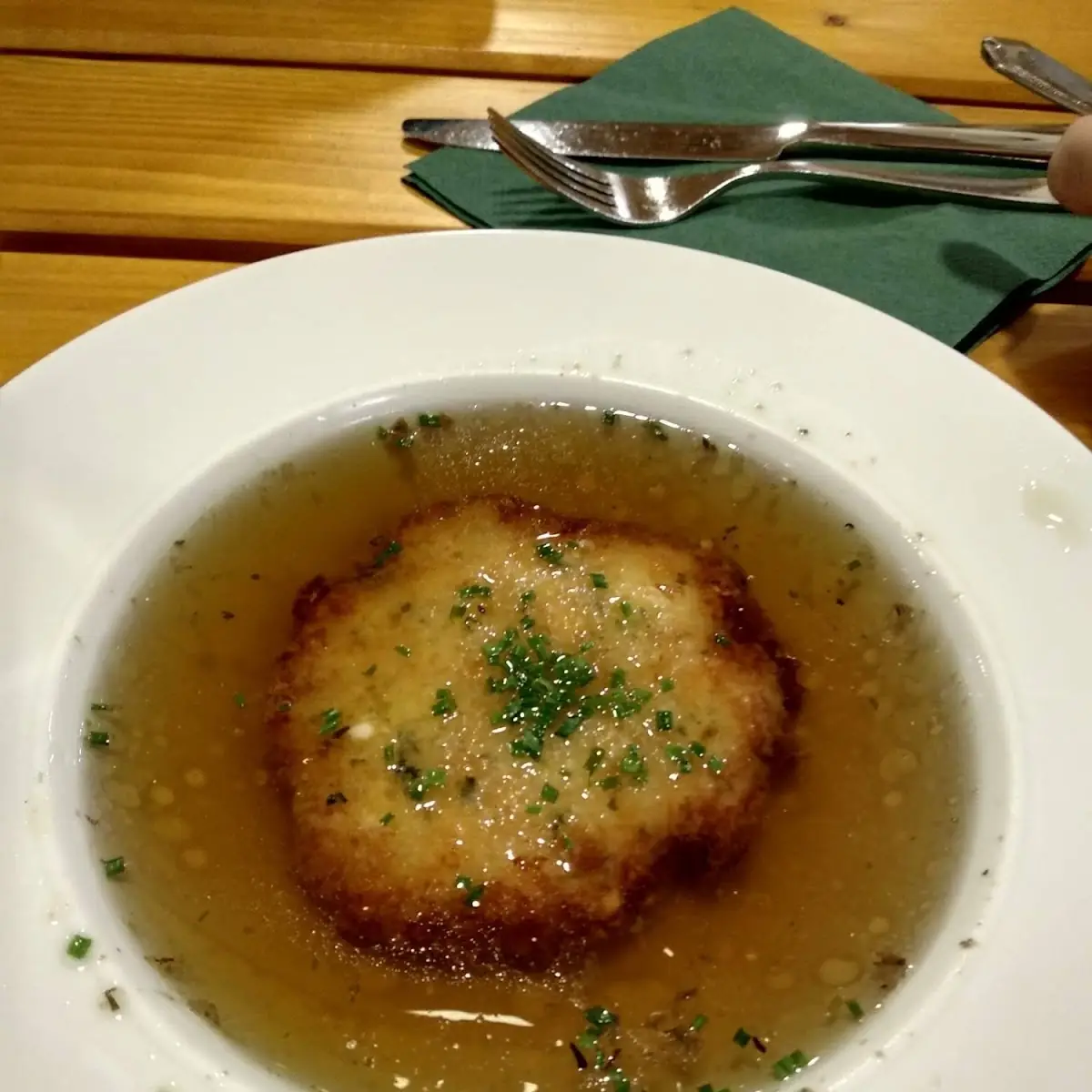 Kaspressknödelsuppe, Mostheuriger Mayr zu Hörling