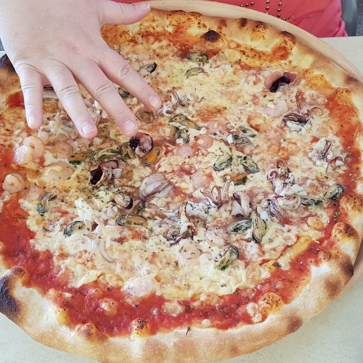 Riesen Pizzen