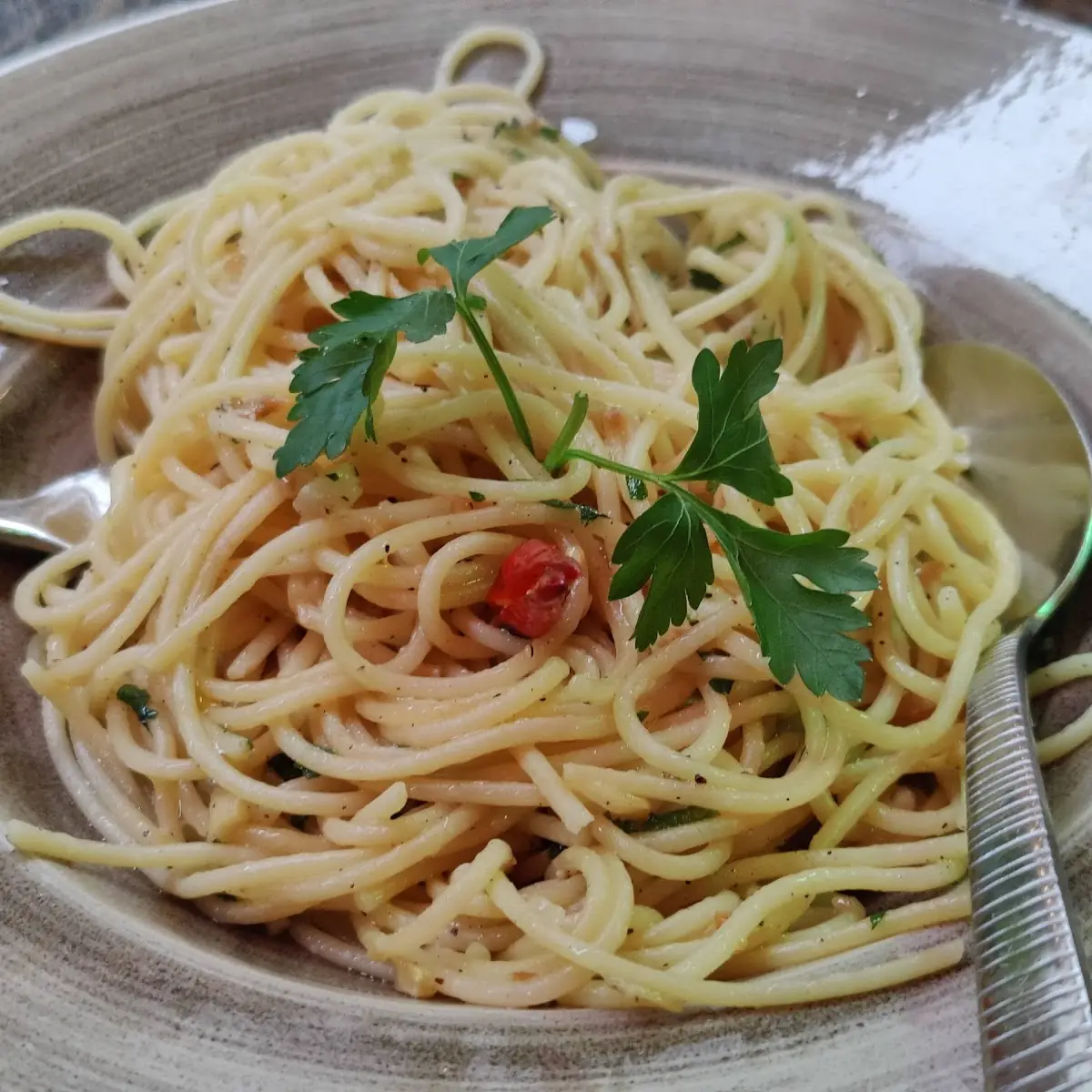 Spaghetti Aglio Olio E Peperoncino
