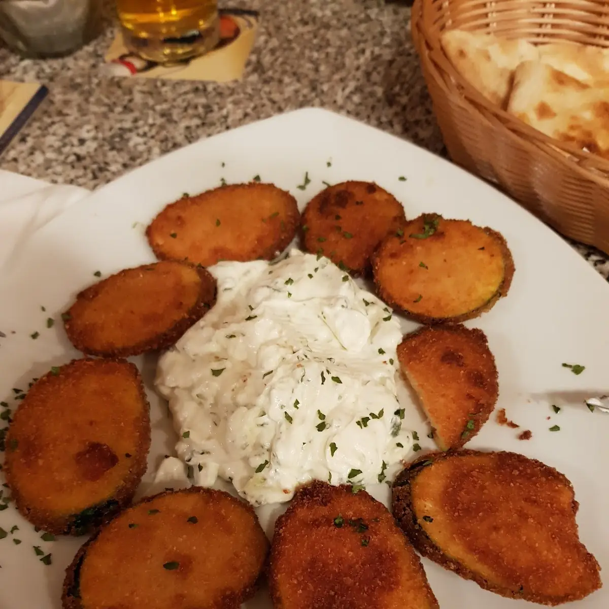 Gebackene Zucchini Mit Tzatziki