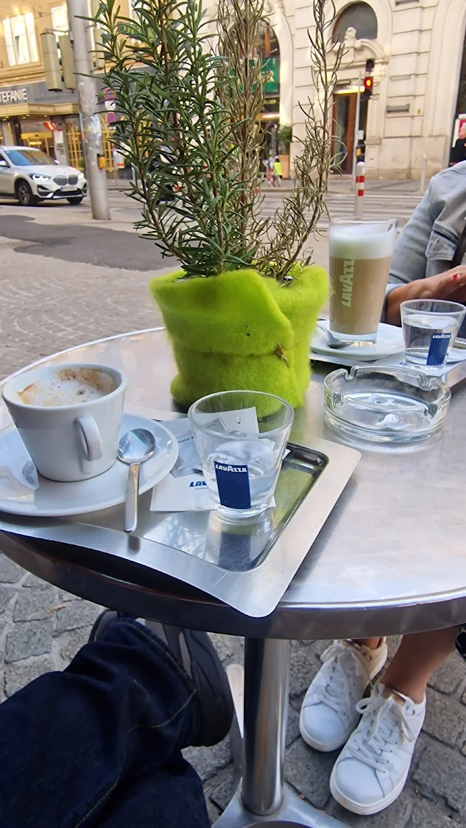 Cafe