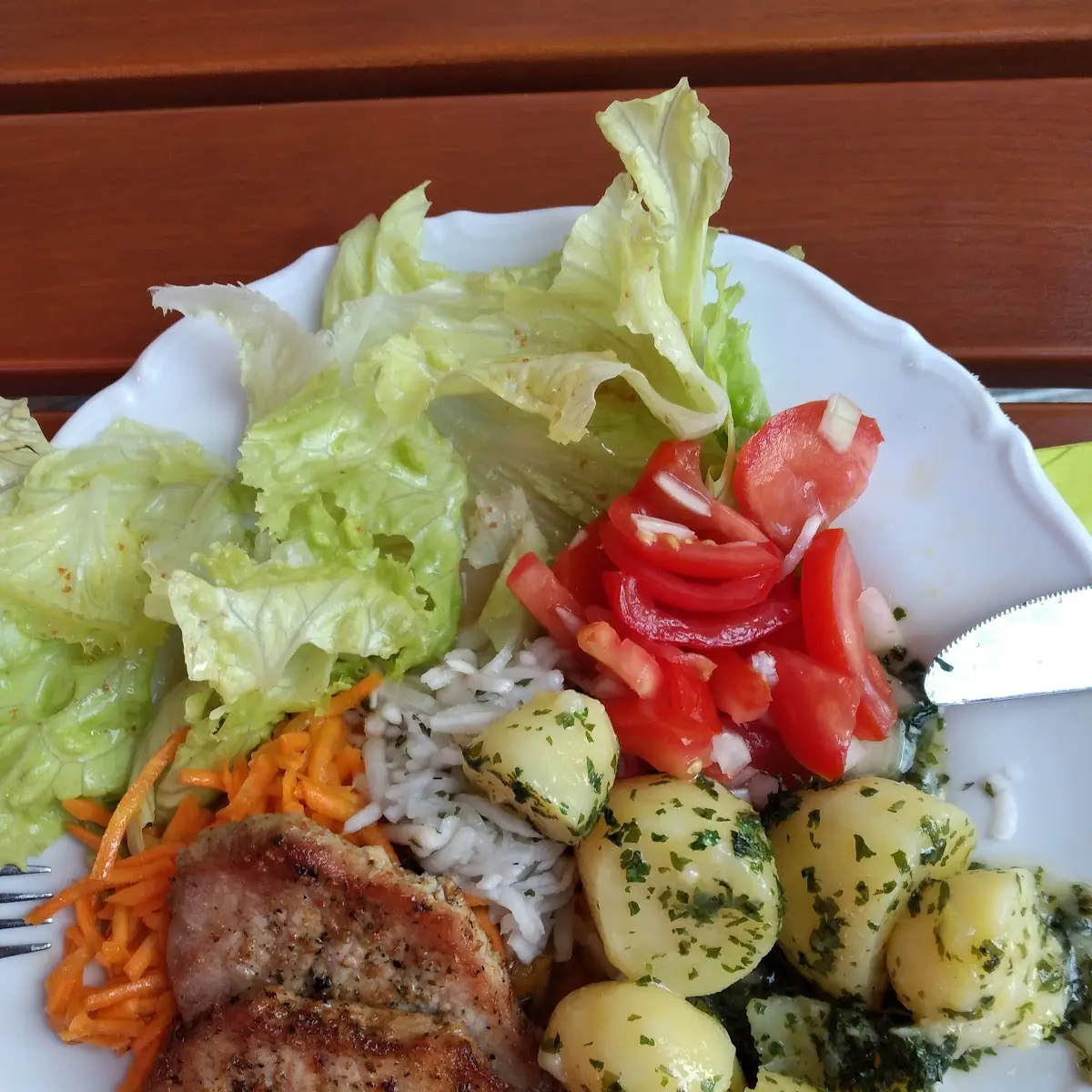 Kotelett Mit Beilagen