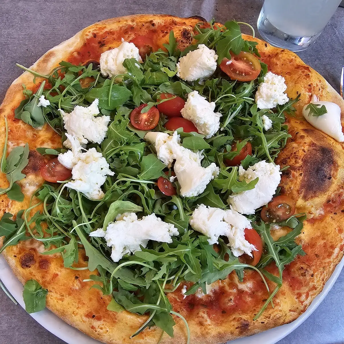 Pizza Buffala Con Rucola