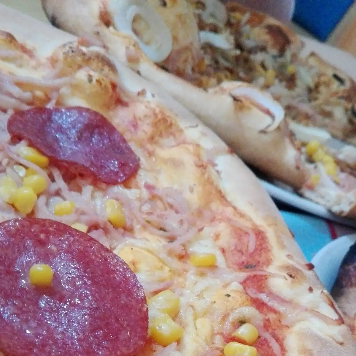 Pizza Salami Mit Mais