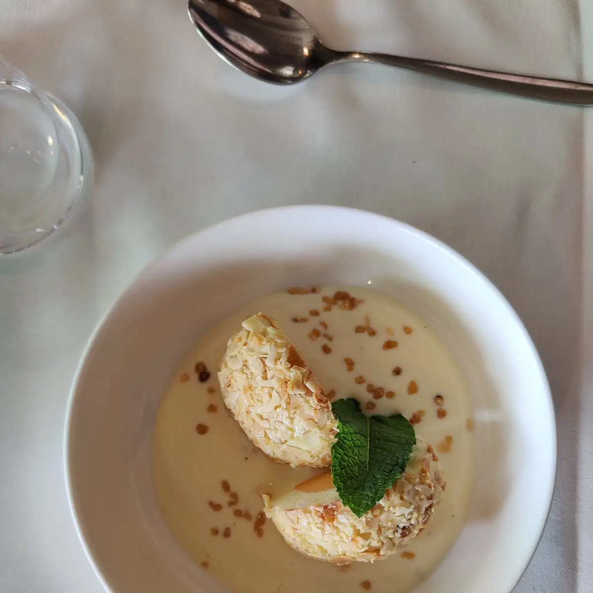 Eismarillenknödel
