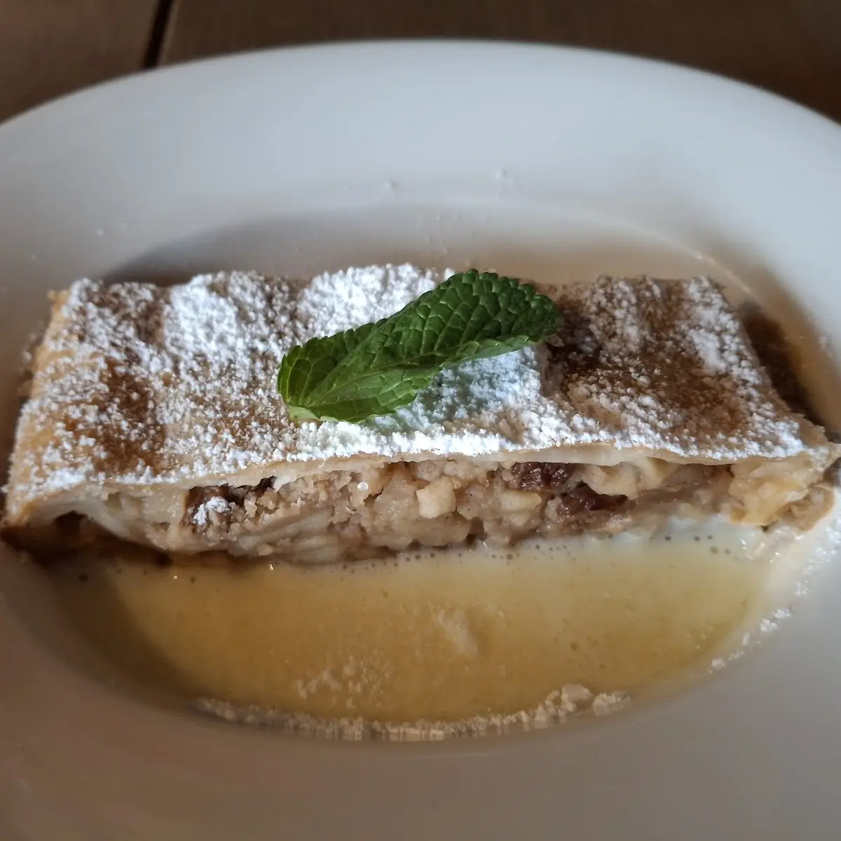 Warmer Apfelstrudel